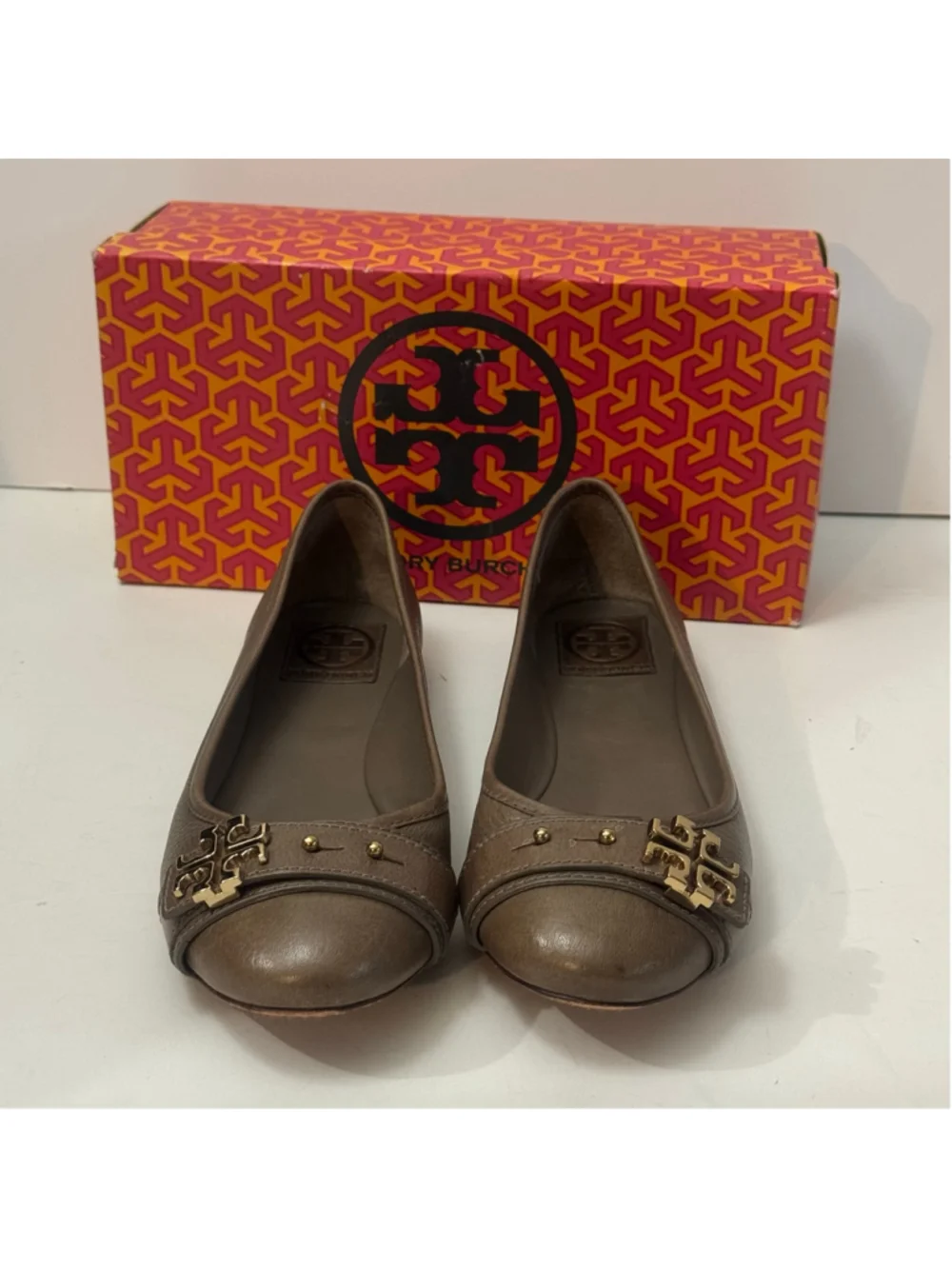 Tory Burch Reva Metallic Taupe Leather Logo Ballet Flats Gold Hardware 9.5M